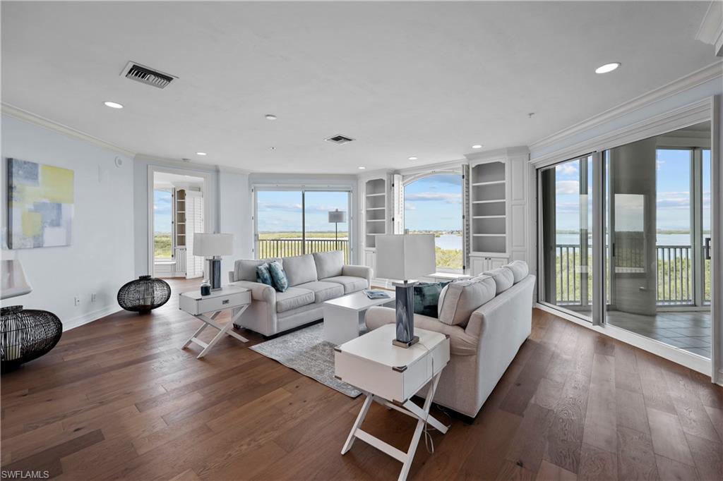 BAY VIEW - Residential