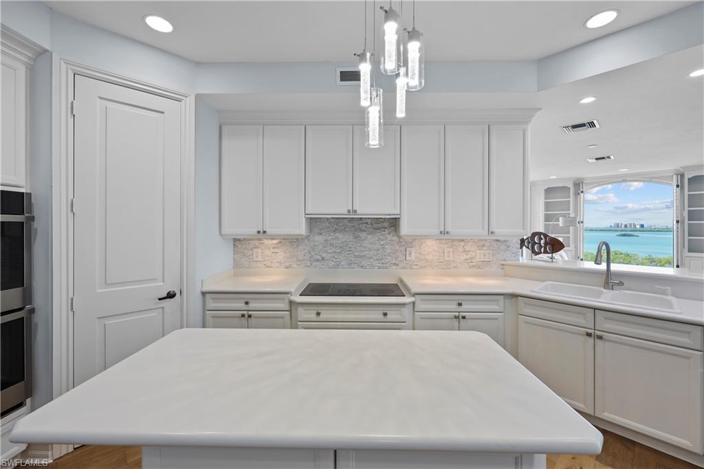 BAY VIEW - Residential