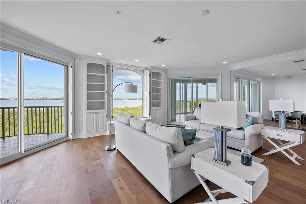 BAY VIEW - Residential