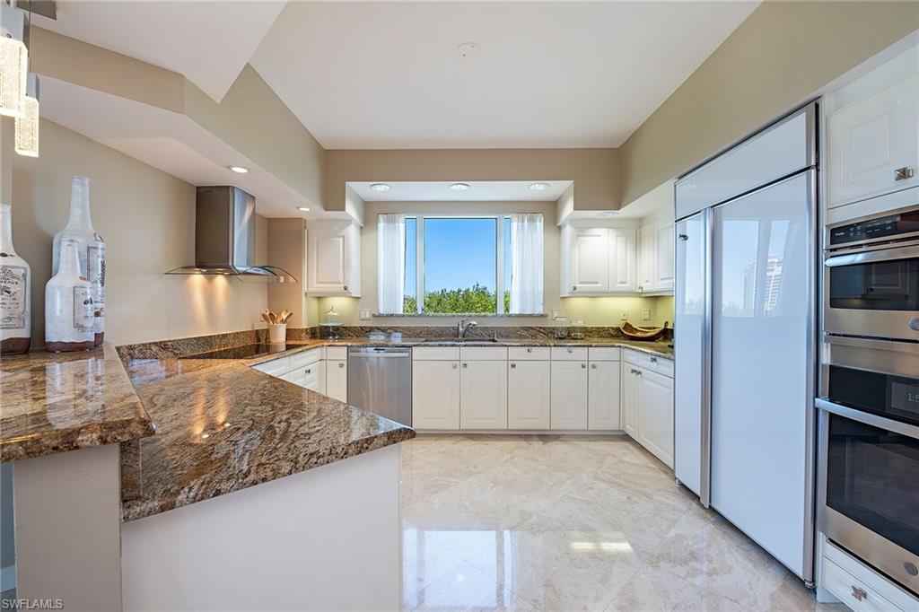 MARQUESA AT BAY COLONY - Residential