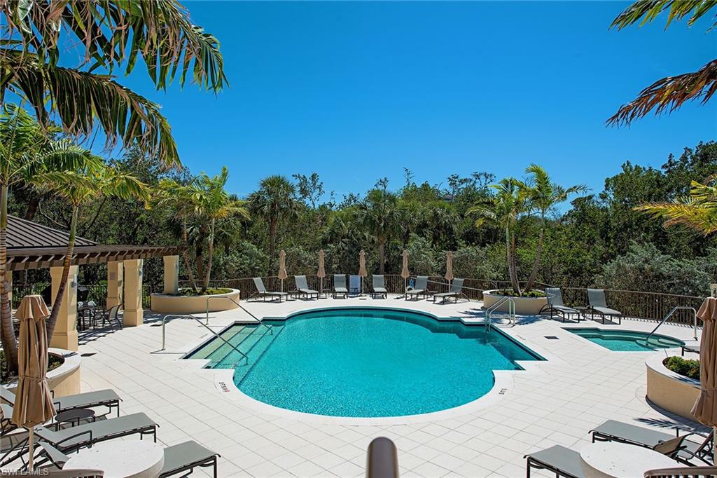 MARQUESA AT BAY COLONY - Residential