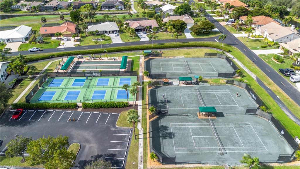 SPANISH WELLS - Residential