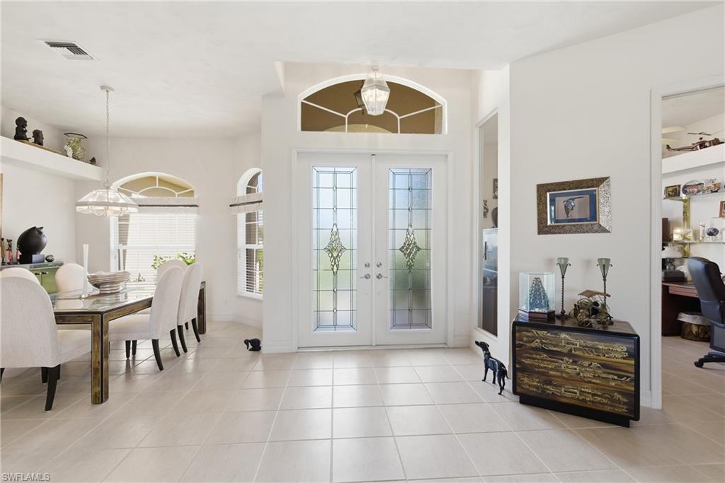 SPANISH WELLS - Residential