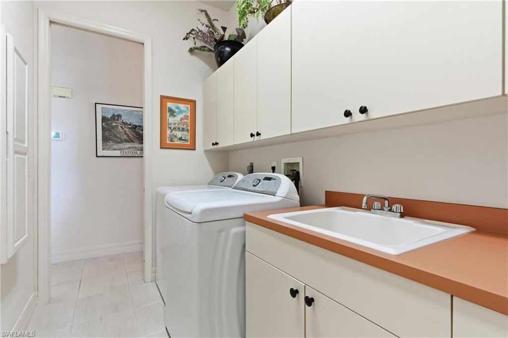 SPANISH WELLS - Residential