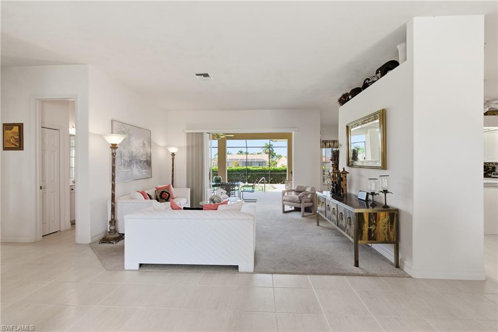 SPANISH WELLS - Residential