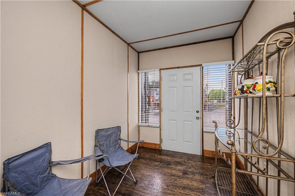 MONTURA - Residential