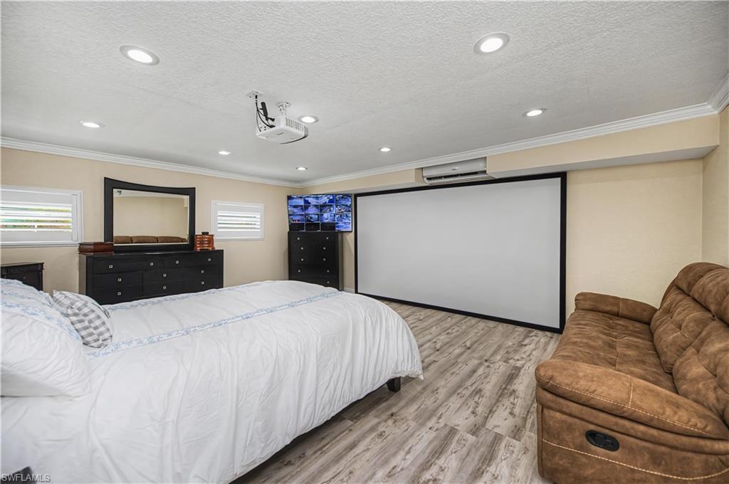 MONTURA - Residential