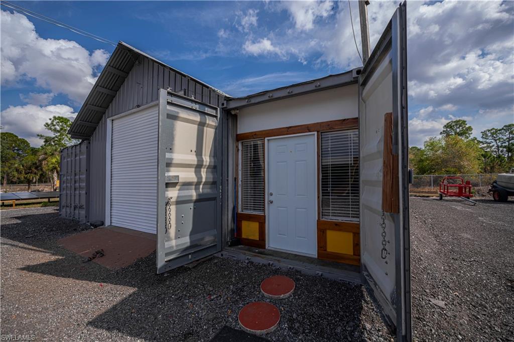 MONTURA - Residential