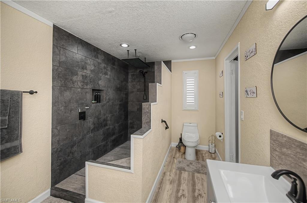 MONTURA - Residential