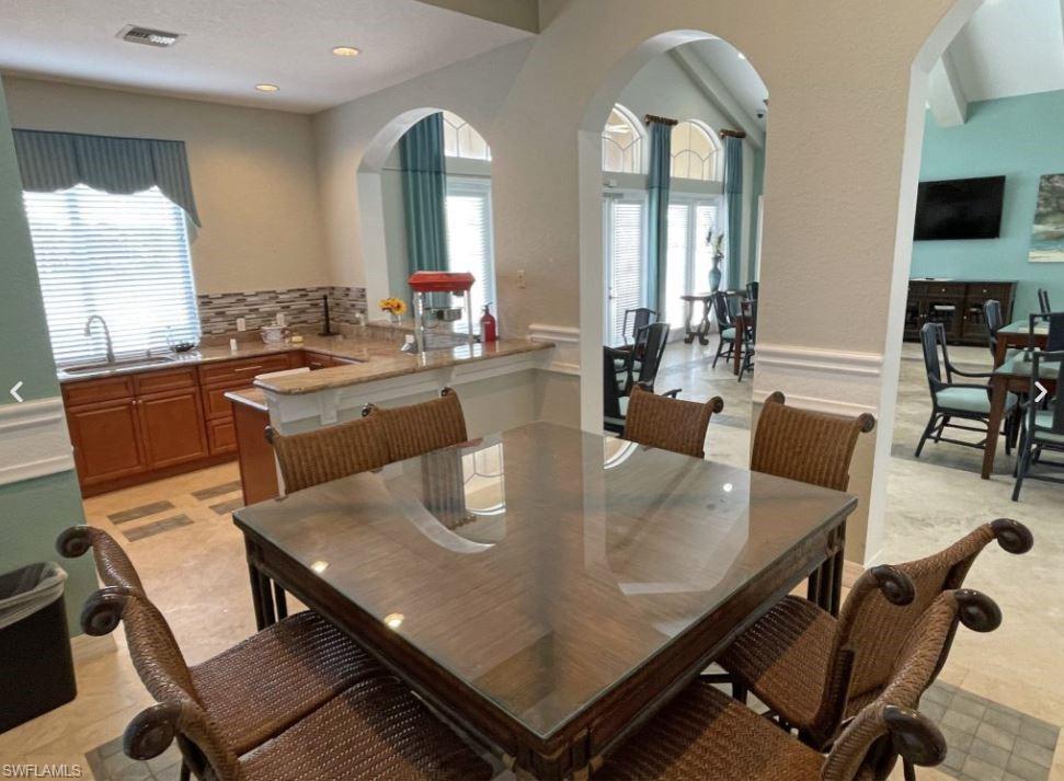 MONTEREY - Residential