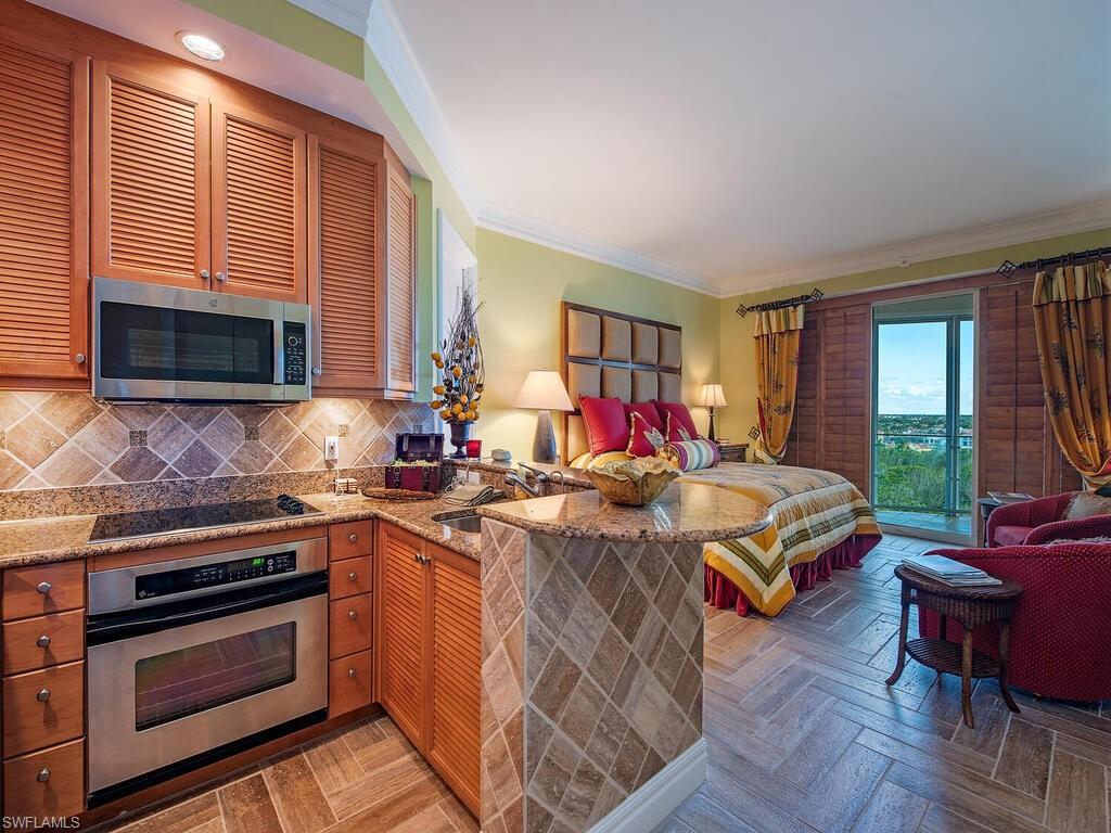 REGENT - Residential