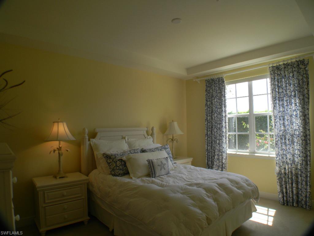 PORTO VISTA CONDO - Residential