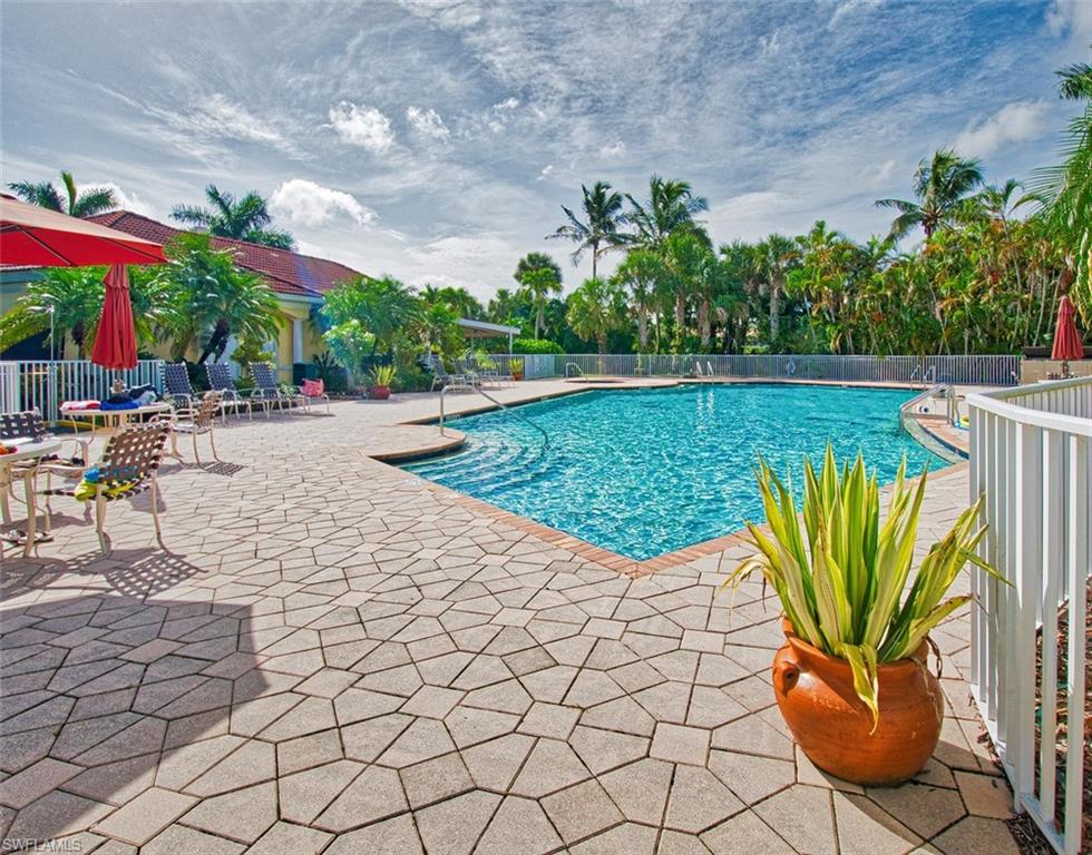 JULIANA VILLAGE - Residential