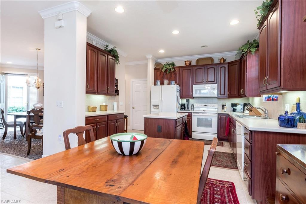 JULIANA VILLAGE - Residential