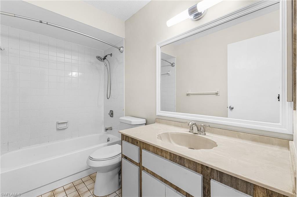 CARLETON PLACE CONDO - Residential