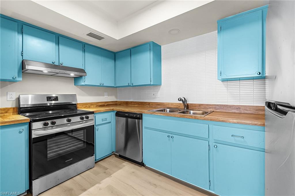 CARLETON PLACE CONDO - Residential