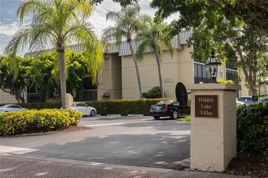 Naples, Florida 34103, United States, 2 Bedrooms Bedrooms, ,2 BathroomsBathrooms,Residential,Active,188046