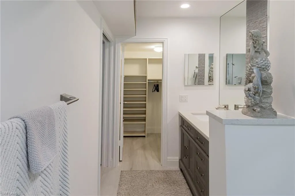 Naples, Florida 34103, United States, 2 Bedrooms Bedrooms, ,2 BathroomsBathrooms,Residential,Active,188046