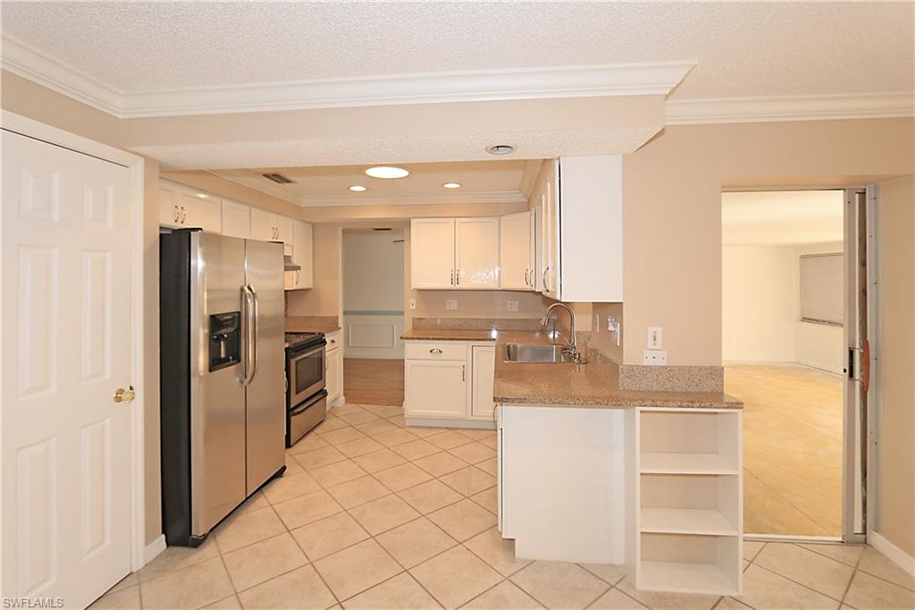 NAPLES PARK - Residential