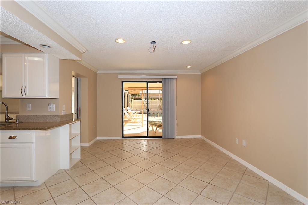 NAPLES PARK - Residential