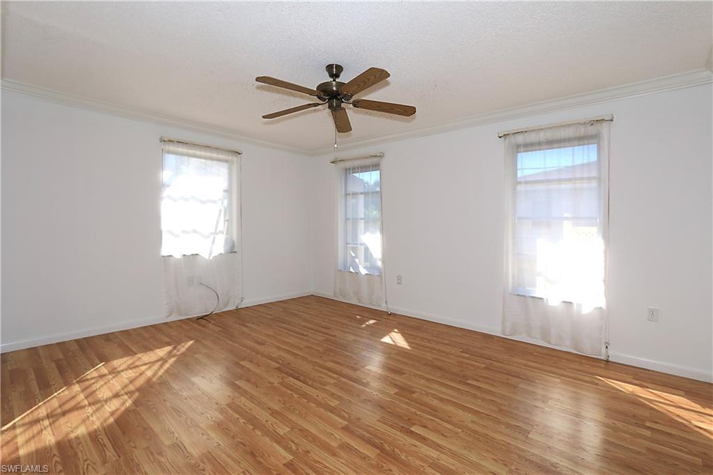 NAPLES PARK - Residential