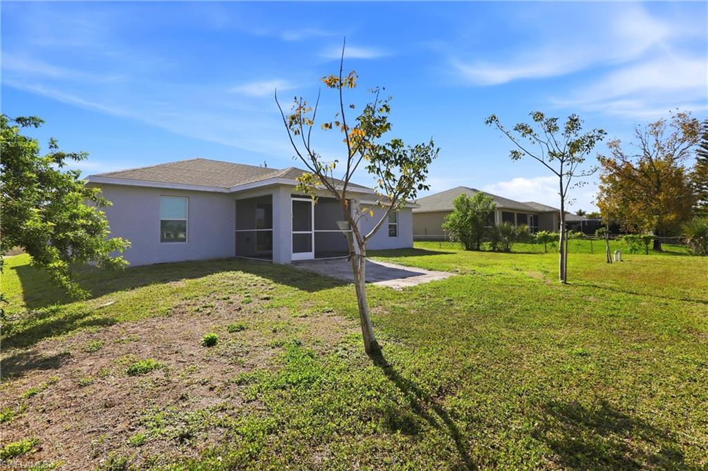 CAPE CORAL - Residential