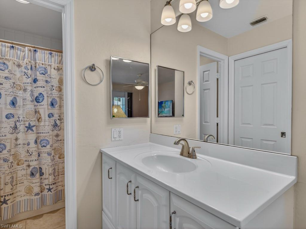 SMOKEHOUSE BAY CLUB - Residential