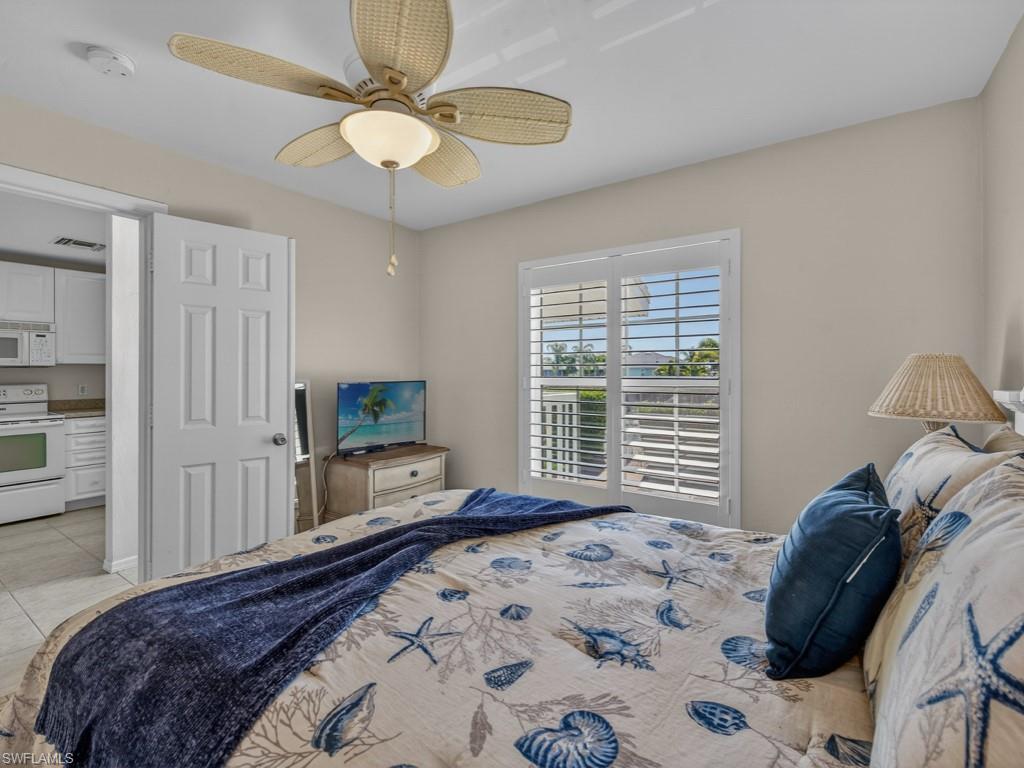 SMOKEHOUSE BAY CLUB - Residential