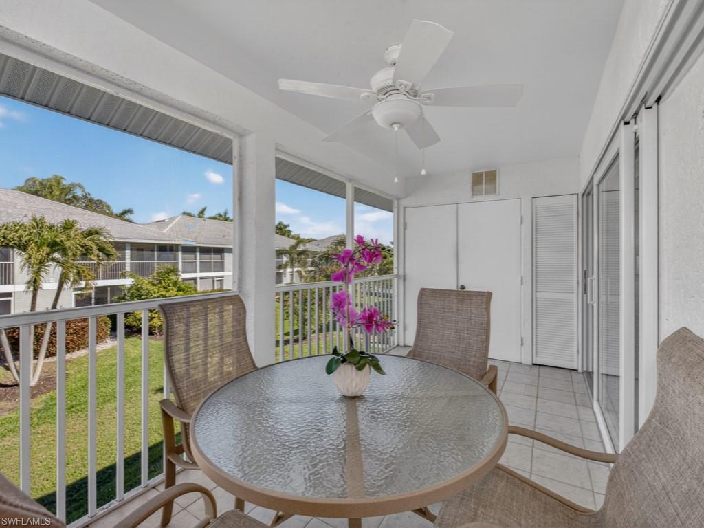 SMOKEHOUSE BAY CLUB - Residential