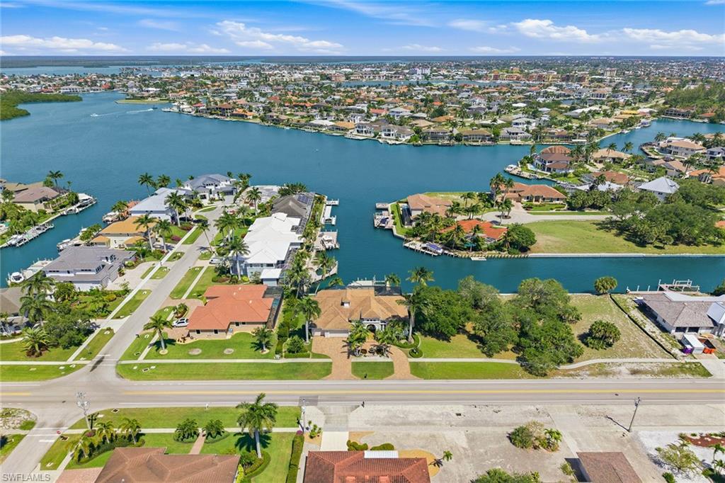 MARCO ISLAND - Residential