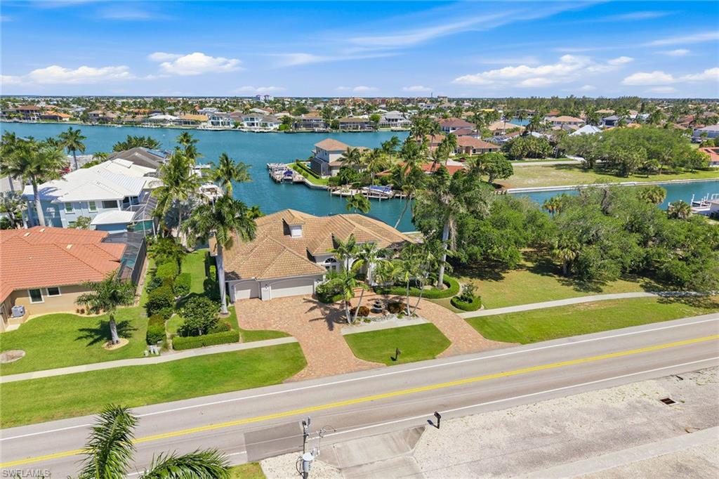 MARCO ISLAND - Residential