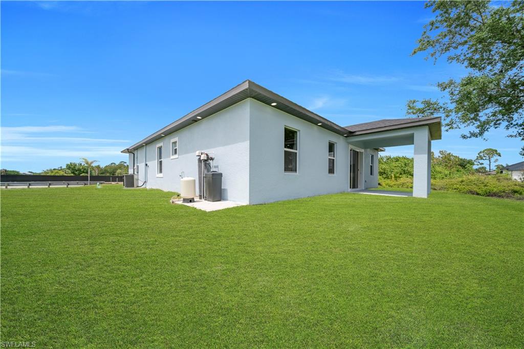LEHIGH ACRES - Residential