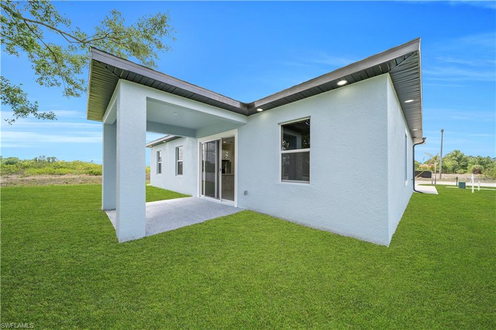 LEHIGH ACRES - Residential