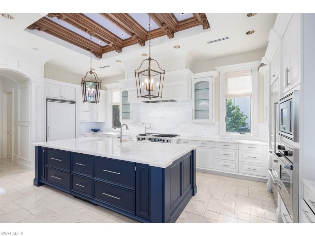 Photo of 3520 Gin LN, NAPLES, FL 34102 (MLS # 225082923)