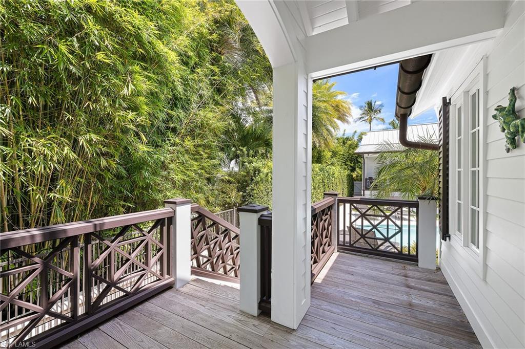 OLDE NAPLES - Residential