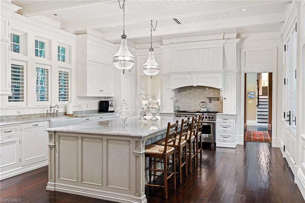 OLDE NAPLES - Residential