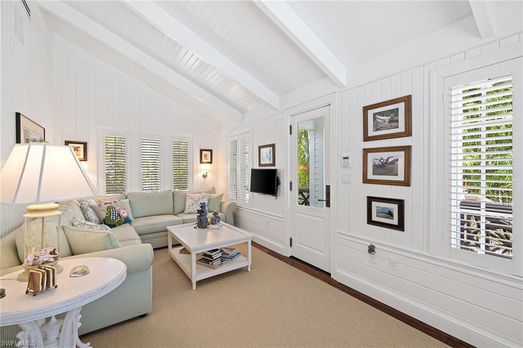 OLDE NAPLES - Residential