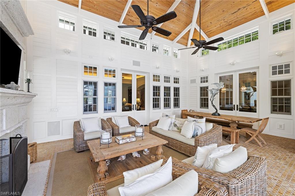 OLDE NAPLES - Residential