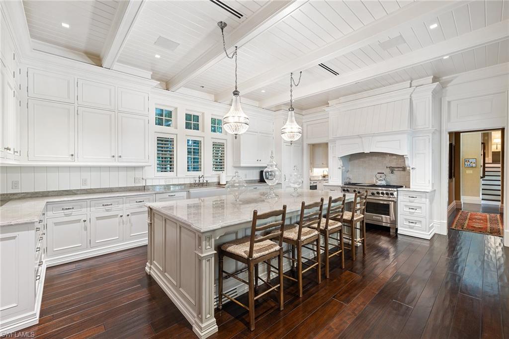 OLDE NAPLES - Residential