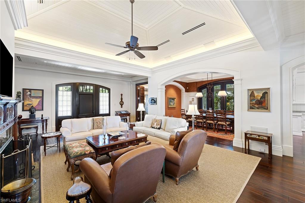 OLDE NAPLES - Residential