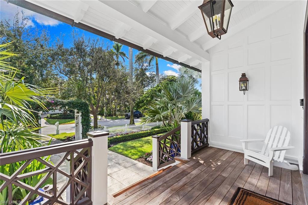 OLDE NAPLES - Residential