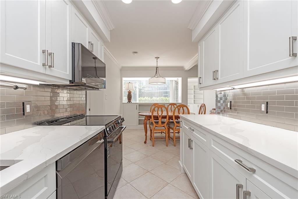 1568 Gulf Shore BLVD N 5