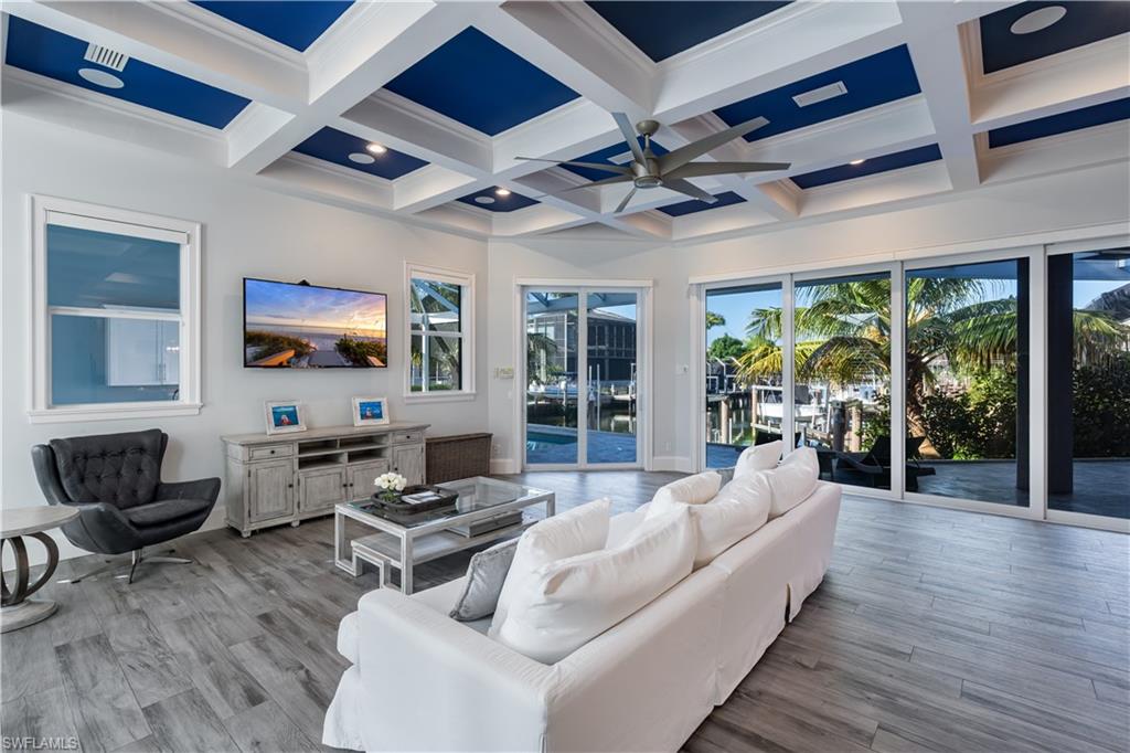 MARCO ISLAND - Residential