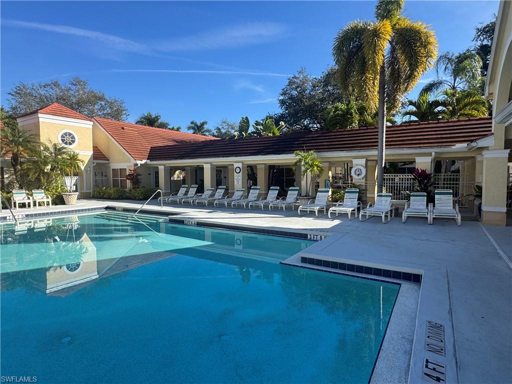 VENETIAN PALMS - Residential