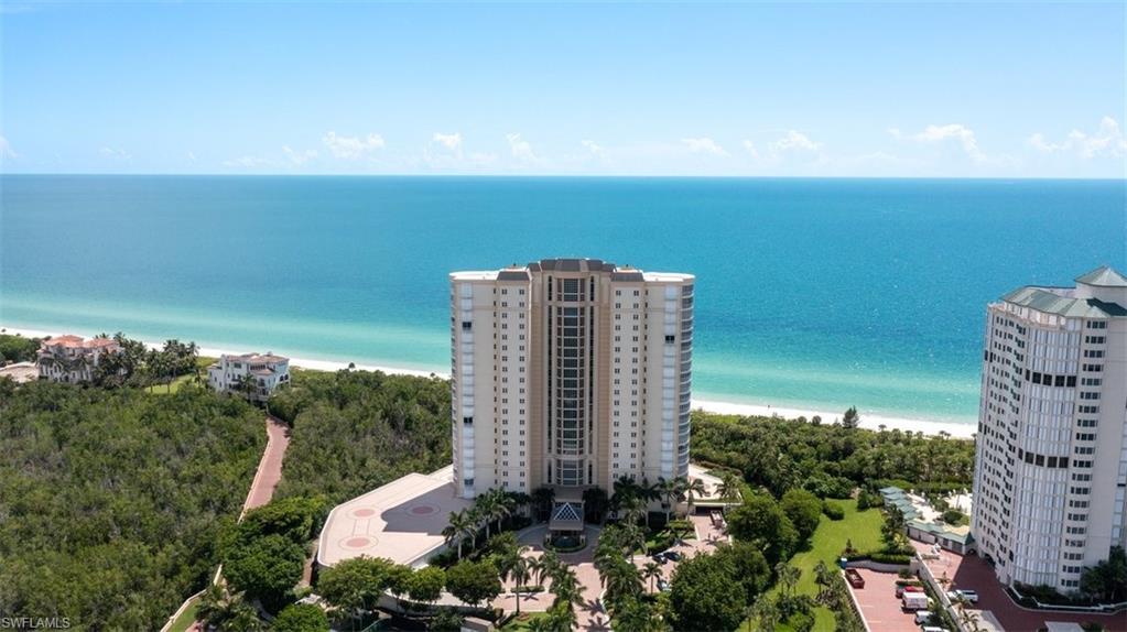 CONTESSA AT BAY COLONY - Residential