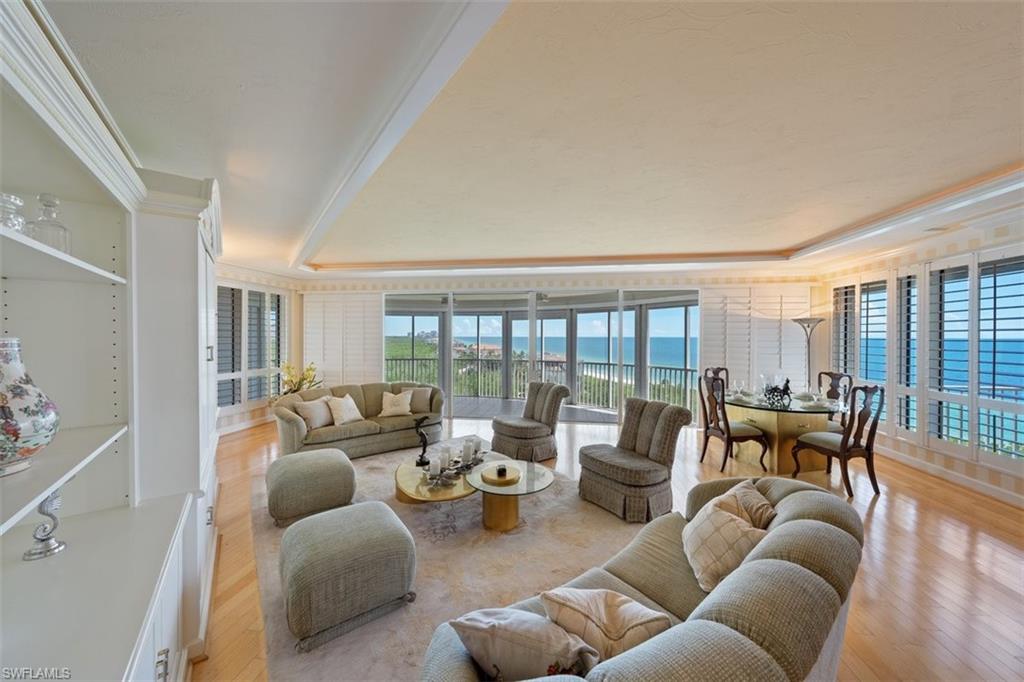 CONTESSA AT BAY COLONY - Residential