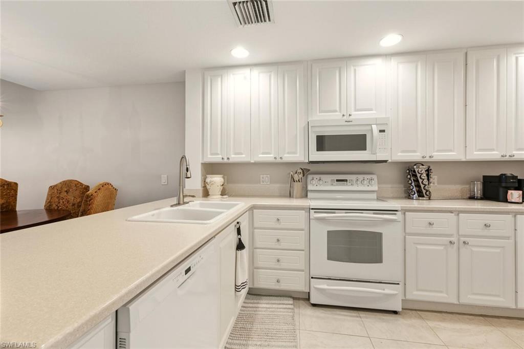 VERONA WALK - Residential