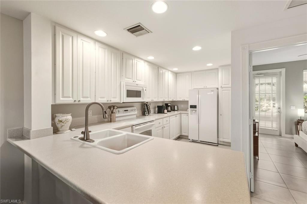 VERONA WALK - Residential