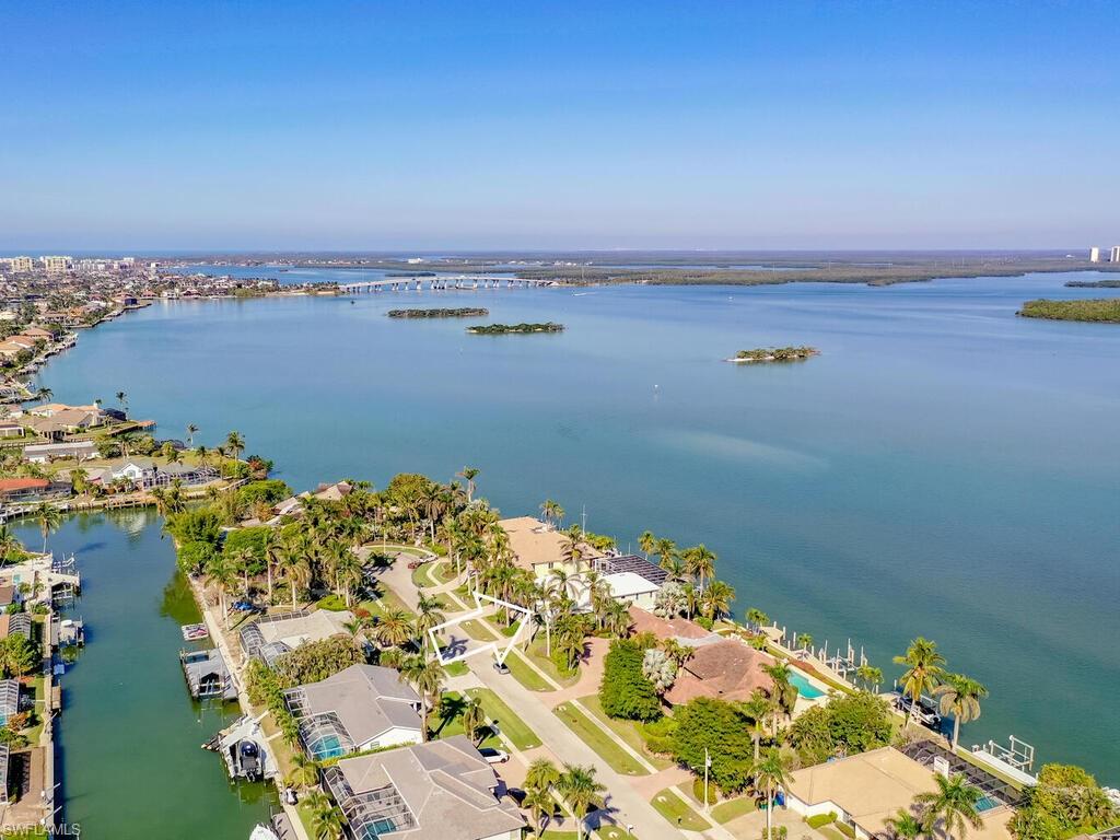 MARCO ISLAND - Residential