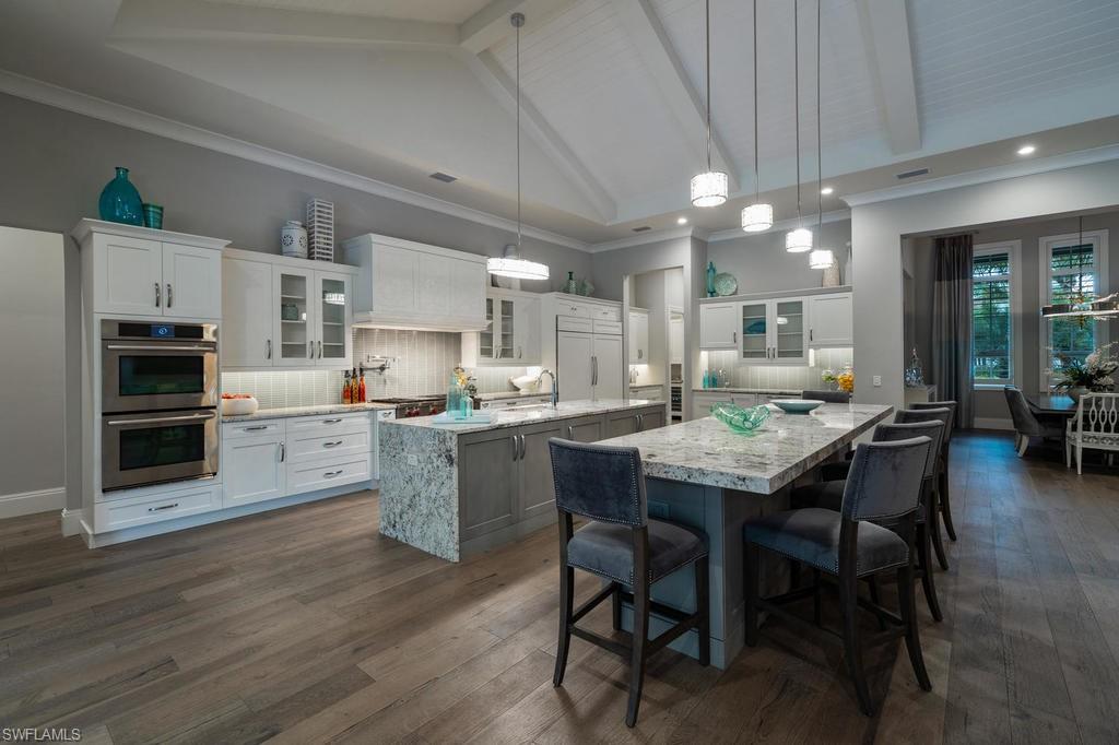 MOORINGS - Residential